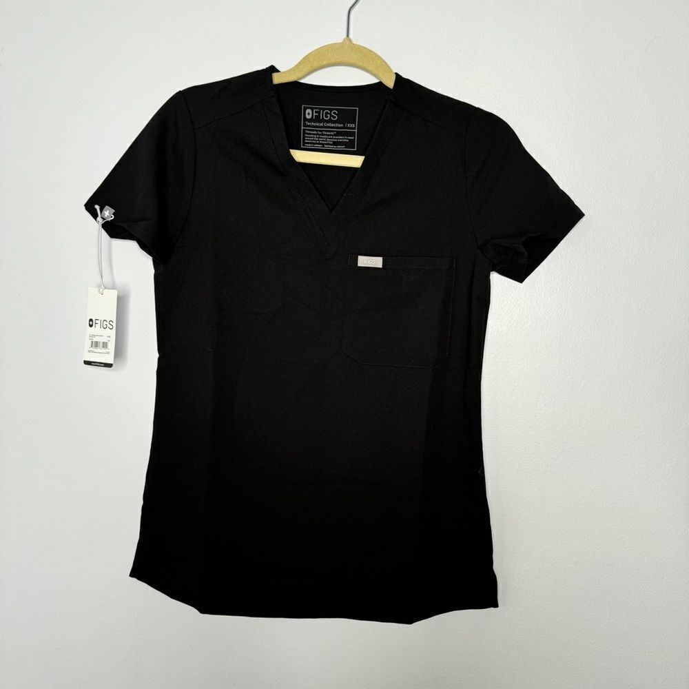 Figs black scrub top size XXS